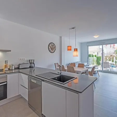 Apartamento En Residencial Isla Apartment