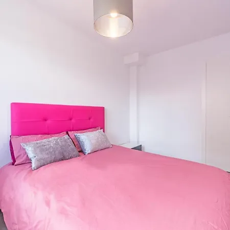 Apartamento En Residencial Isla Apartment